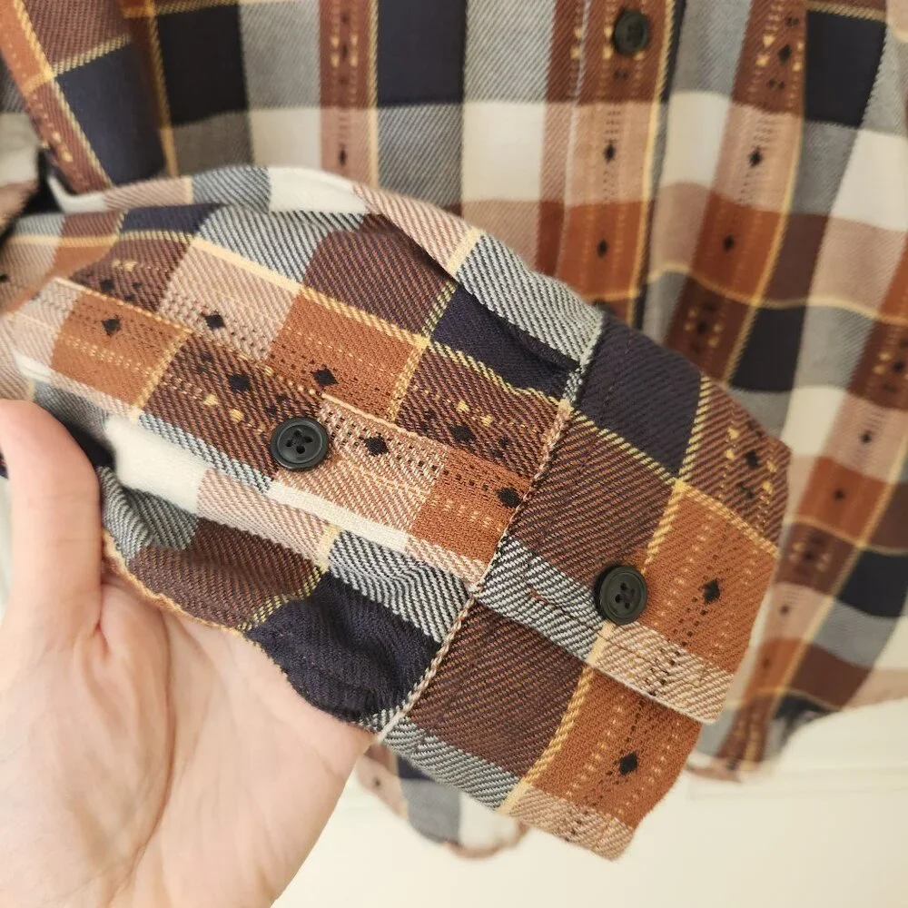 Frye Button Down Flannel Shirt Jacquard Brown Plaid Business Casual Western - Picture 5 of 11